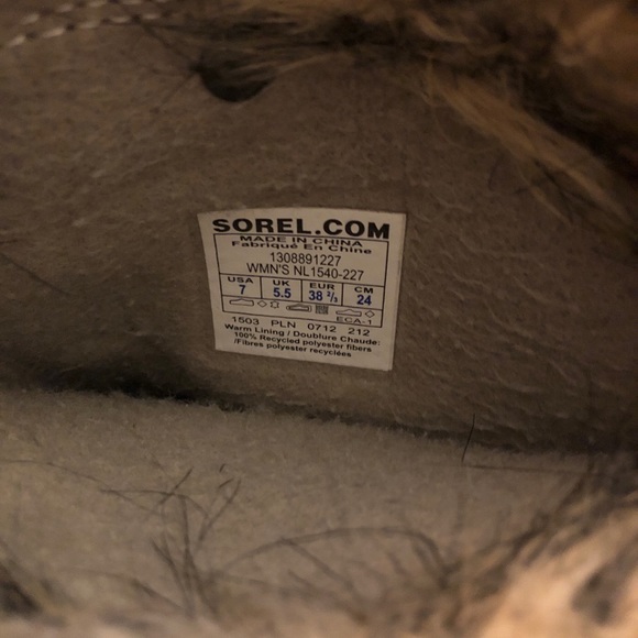 Sorel Joan of Arc Boots - Picture 4 of 6